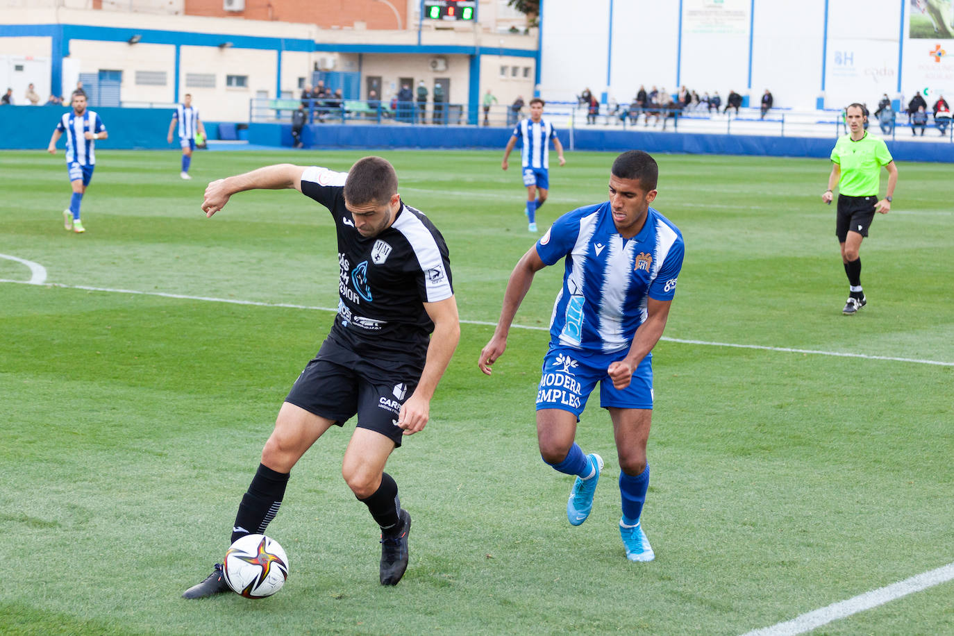 Fotos: El Águilas despierta contra el Mar Menor