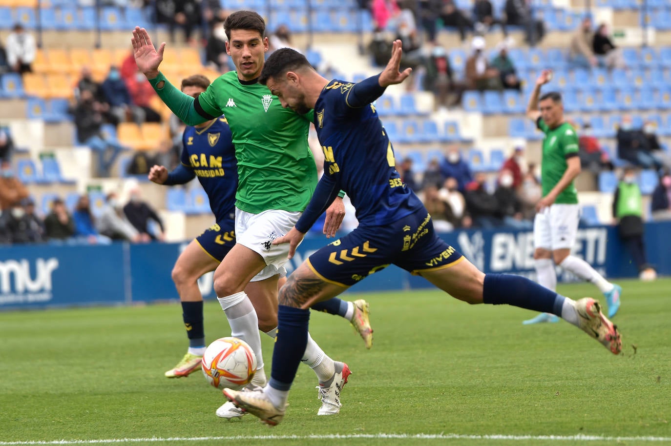 Fotos: La derrota del UCAM contra el San Fernando, en imágenes