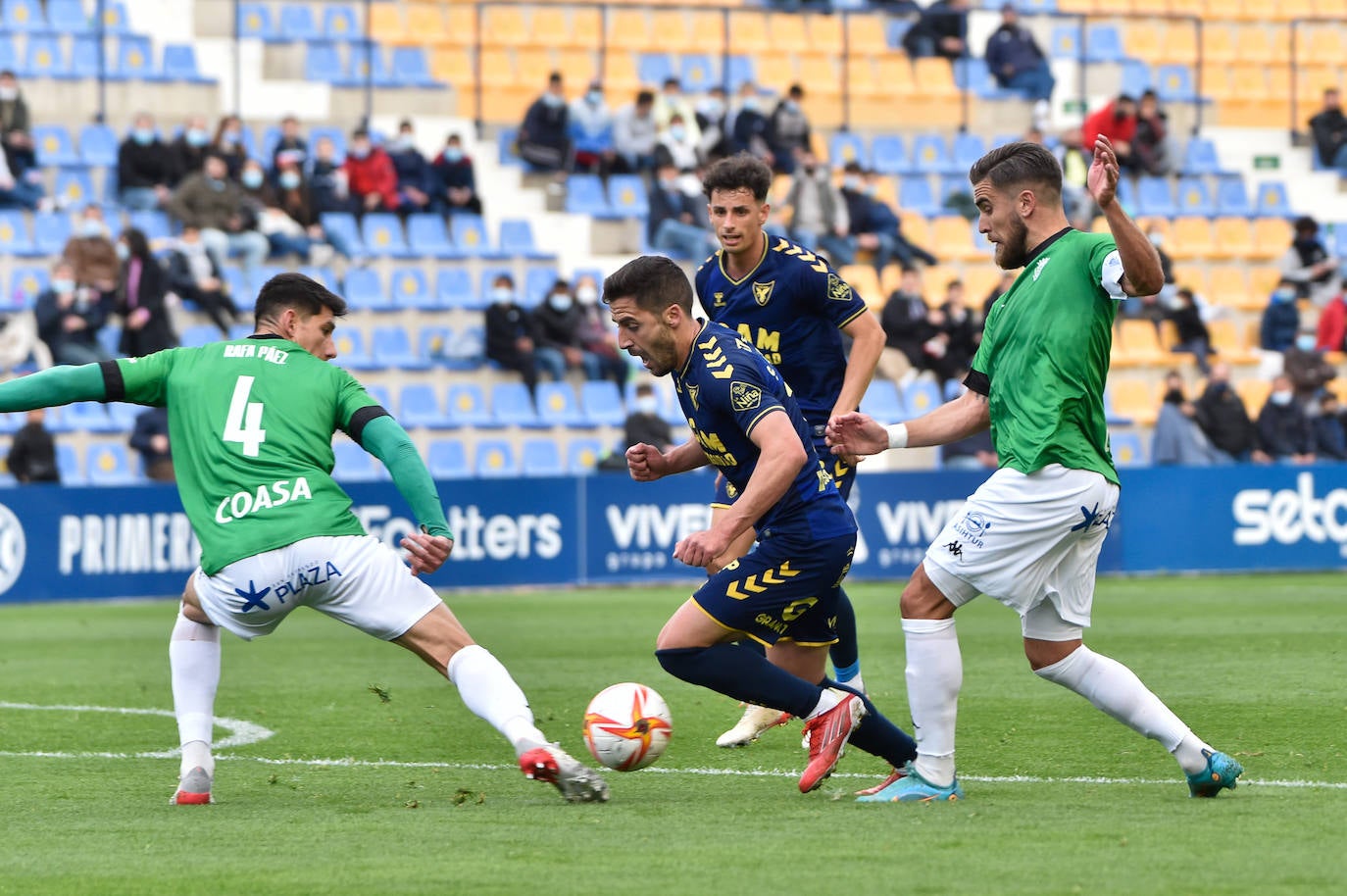 Fotos: La derrota del UCAM contra el San Fernando, en imágenes