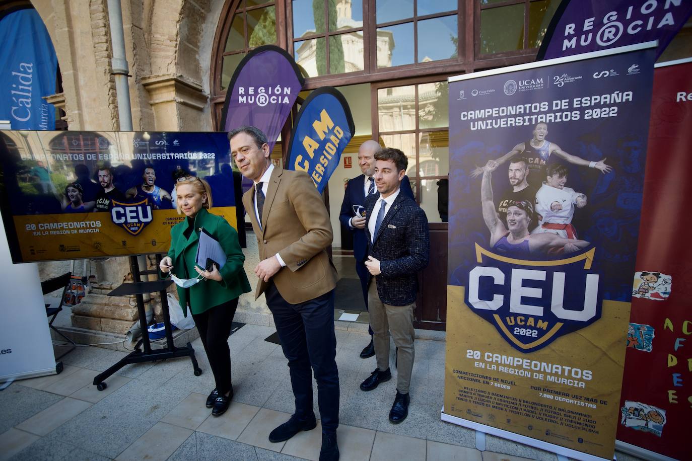 Fotos: Siete mil invitados al 25 cumpleaños de la UCAM