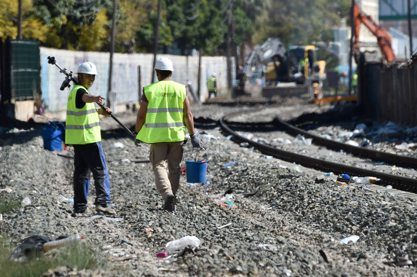 Fotos: Retirada de las vías y de las instalaciones de circulación en Barriomar