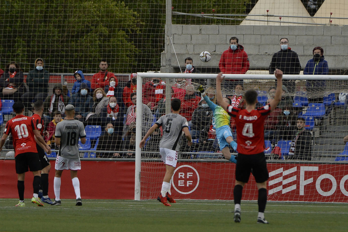 Fotos: El empate del Real Murcia ante el Pulpileño, en imágenes