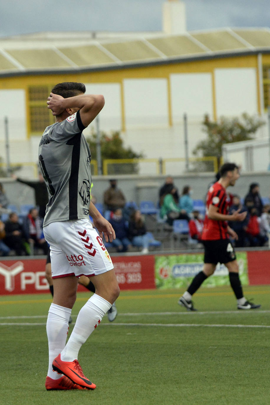 Fotos: El empate del Real Murcia ante el Pulpileño, en imágenes