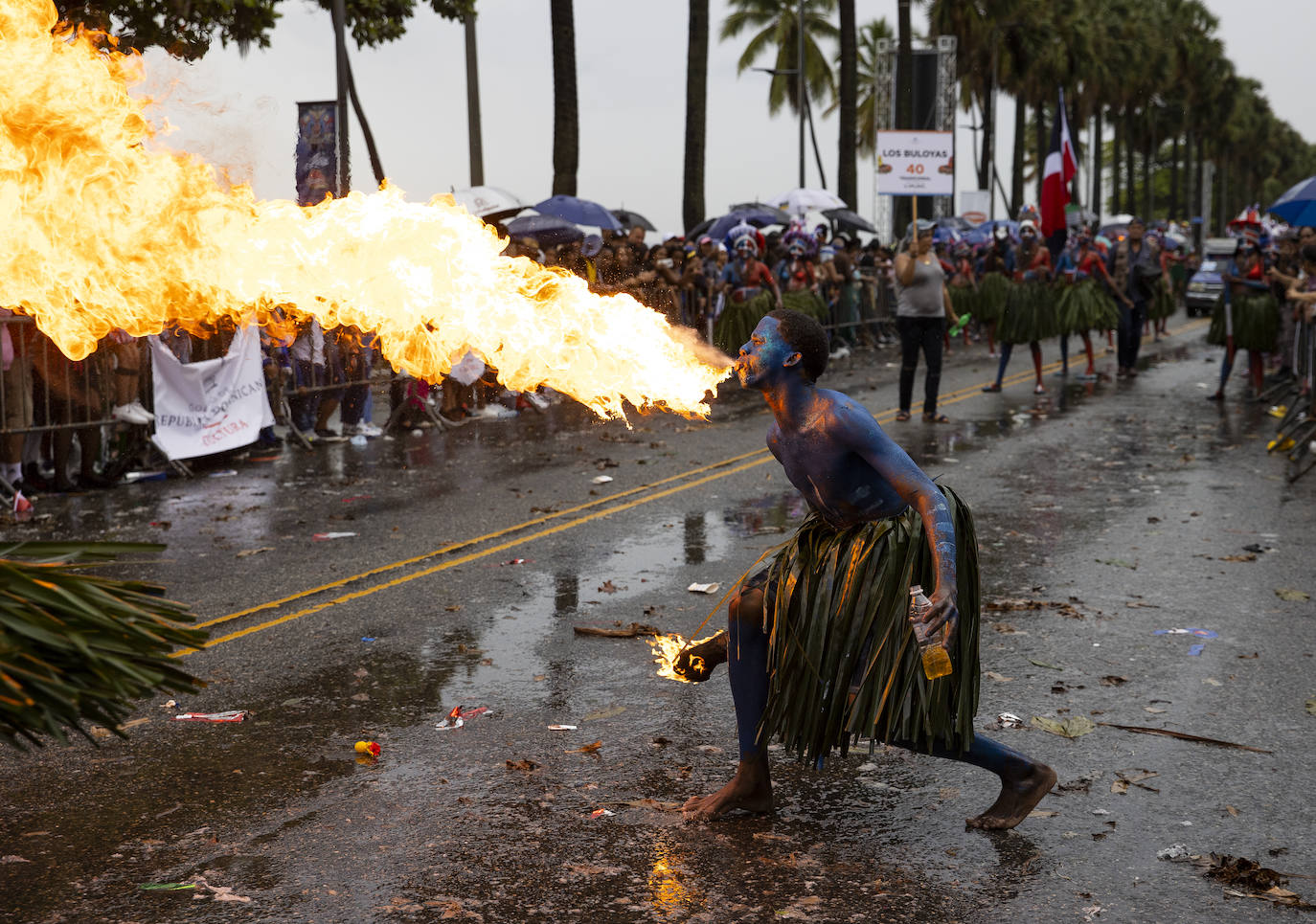 Fotos: Colorido y entusiasmo contra la lluvia