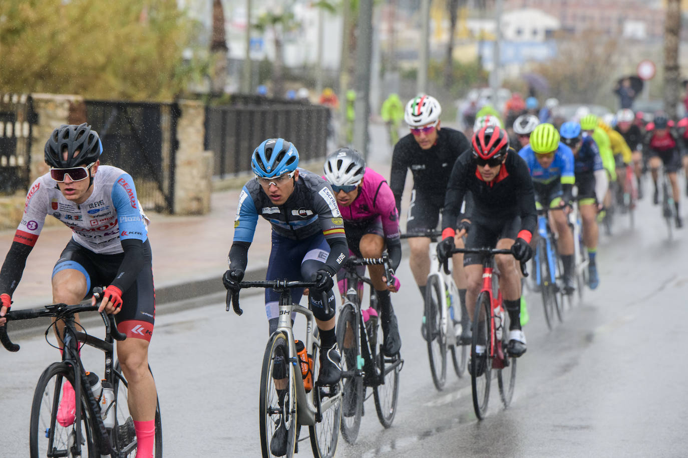 Fotos: Polémica por la presencia de un equipo ruso en el Trofeo Guerrita