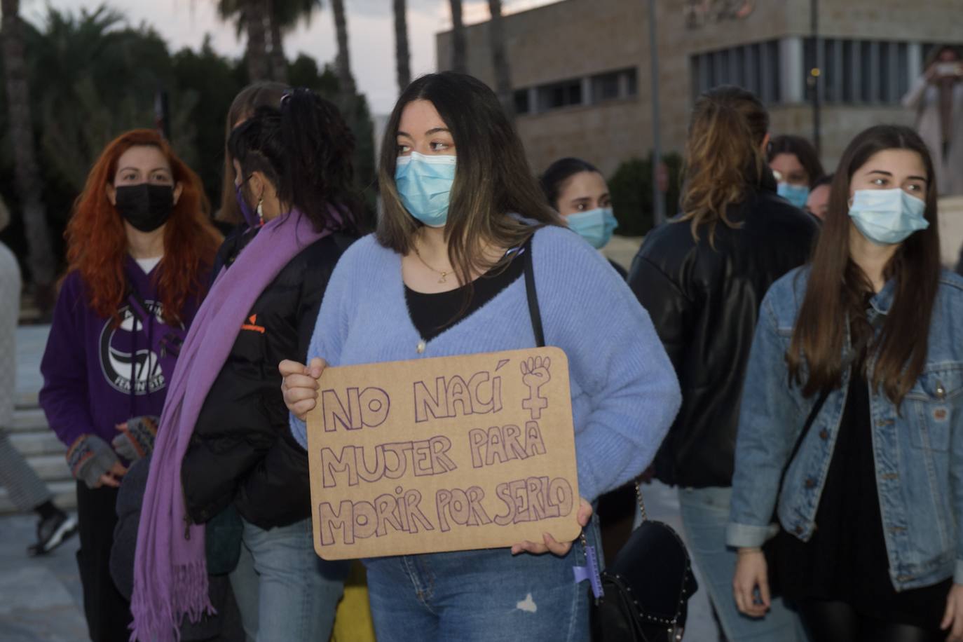 Fotos: Concentración en El Malecón por el Día de la Mujer