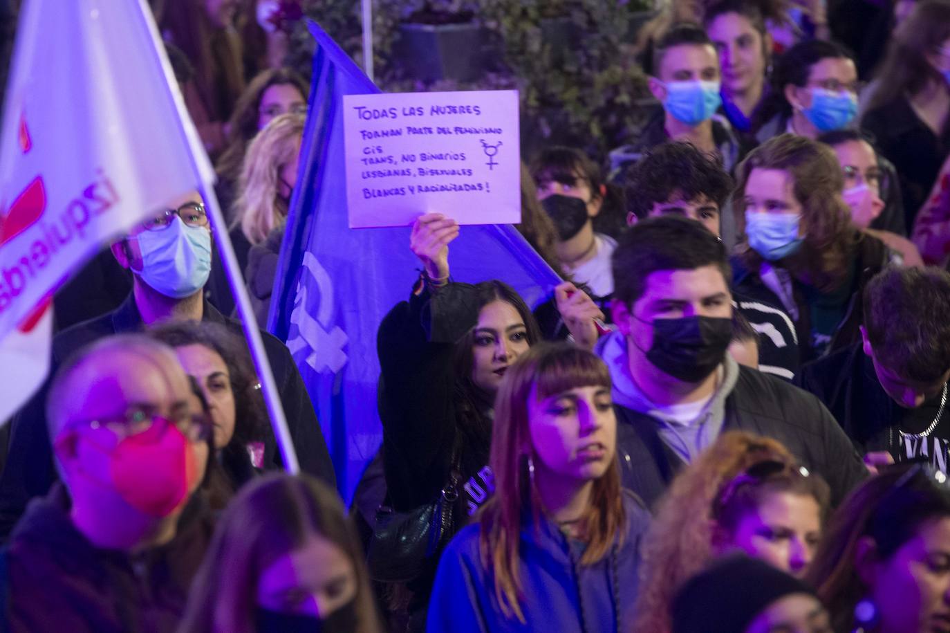 Fotos: Las mujeres se manifiestan en Cartagena