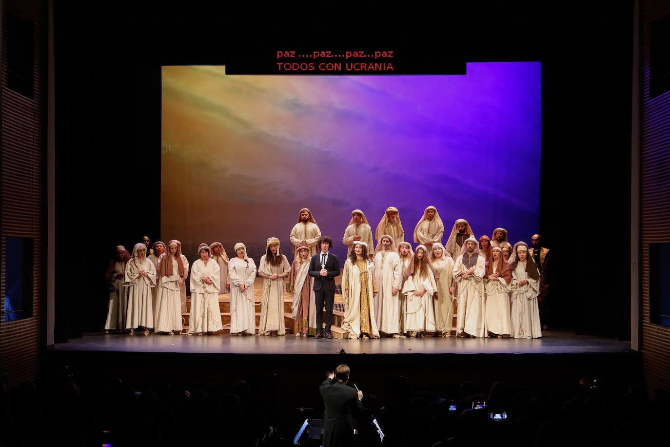 Fotos: Homenaje a Ucrania en el aniversario de &#039;Nabucco&#039; en el teatro Guerra de Lorca