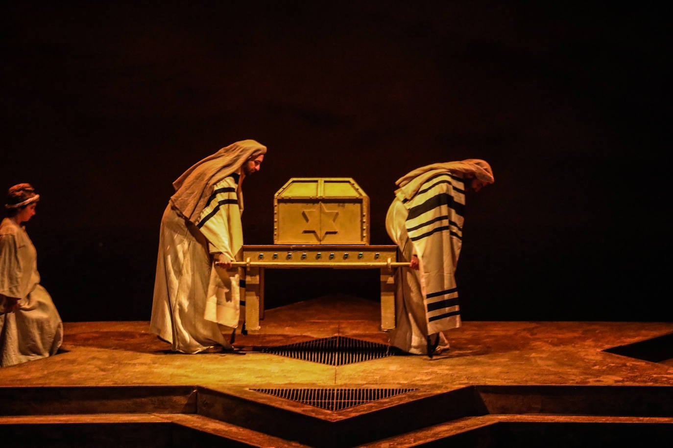 Fotos: Homenaje a Ucrania en el aniversario de &#039;Nabucco&#039; en el teatro Guerra de Lorca