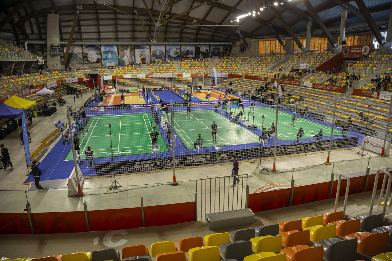 Fotos: Primera jornada del torneo internacional de parabádminton en Cartagena