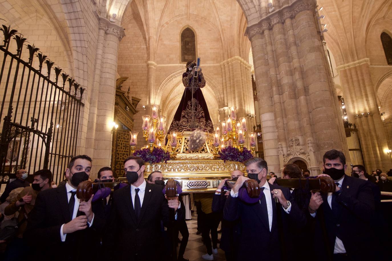 Fotos: Una procesión para la historia de Murcia el día en que la Morenica no pudo bajar del santuario