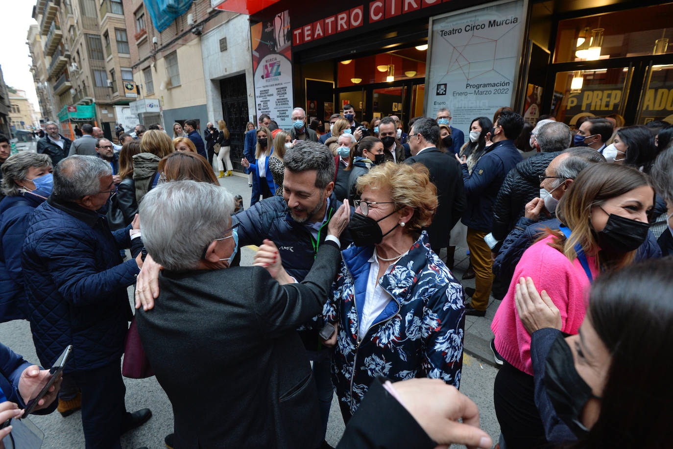 Fotos: Las imágenes del acto de Feijóo en el Teatro Circo de Murcia