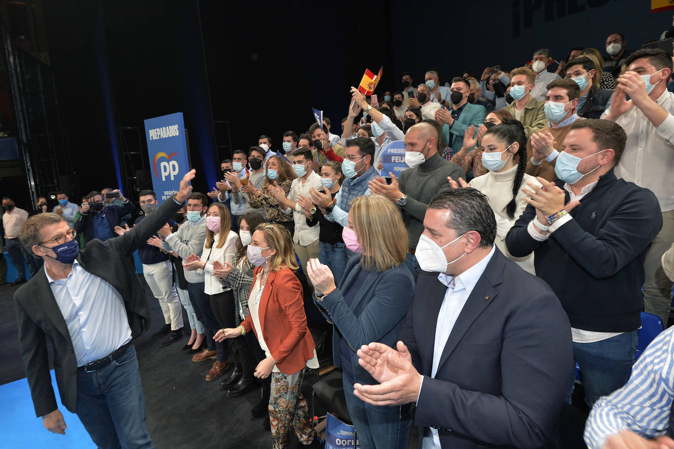 Fotos: Las imágenes del acto de Feijóo en el Teatro Circo de Murcia