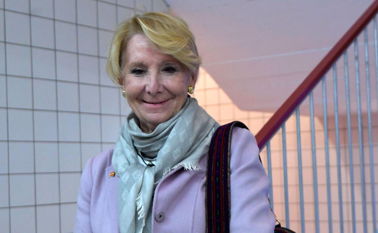 Esperanza Aguirre, ayer por la tarde en Murcia. 