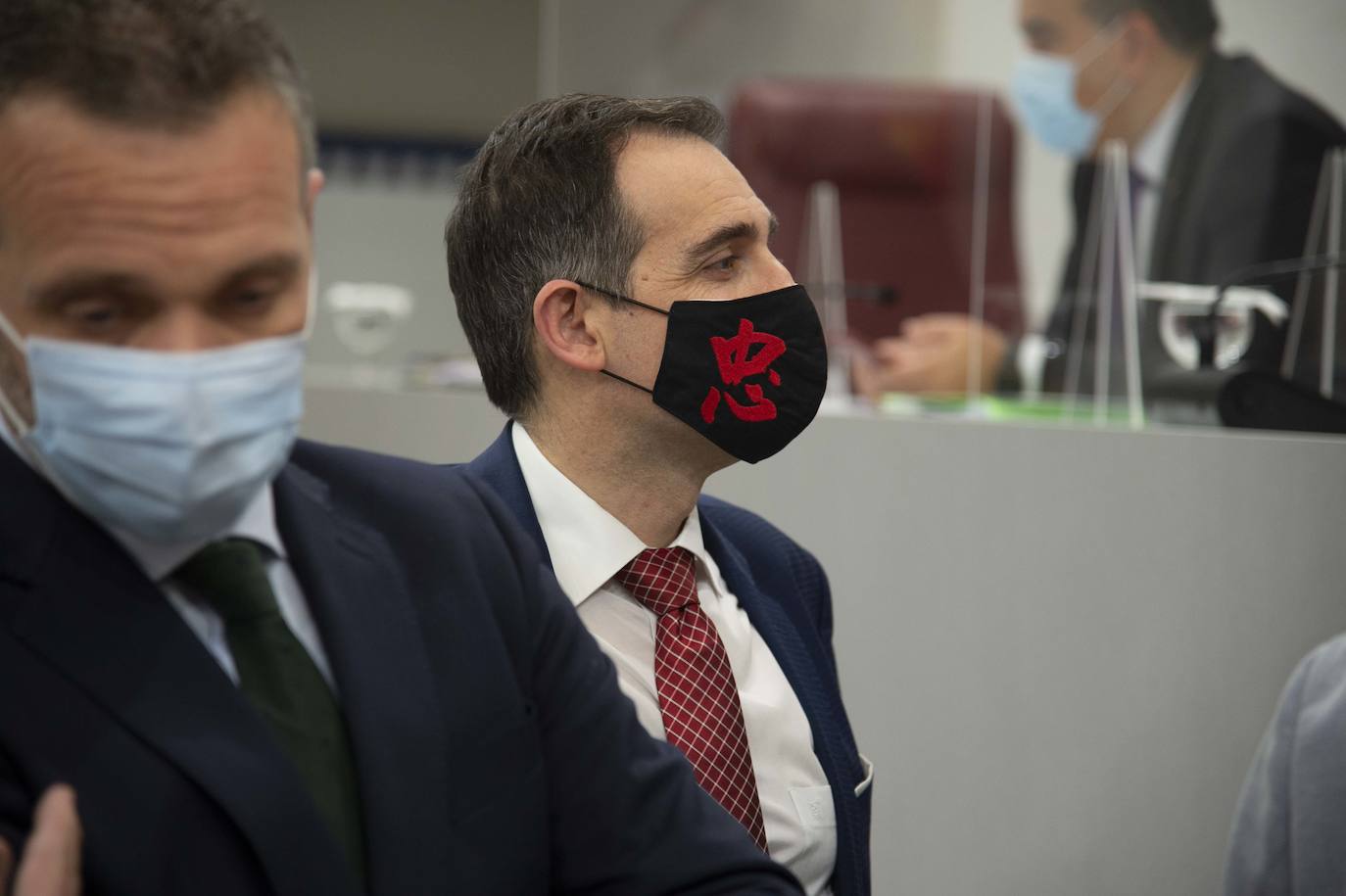 Fotos: Miras respalda en la Asamblea que el Mar Menor tenga personalidad jurídica