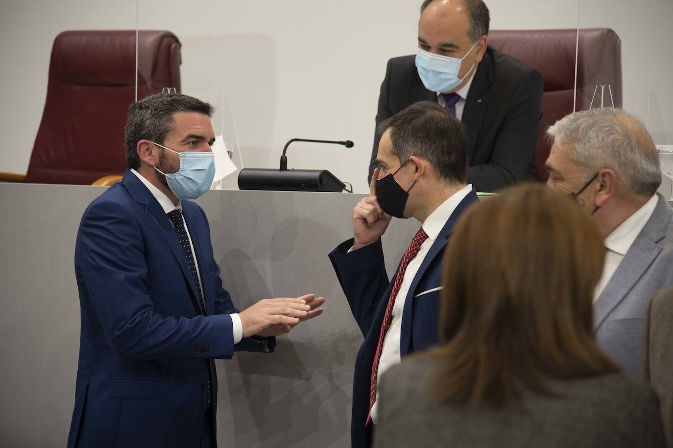 Fotos: Miras respalda en la Asamblea que el Mar Menor tenga personalidad jurídica