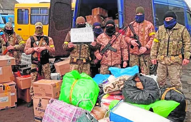 Toneladas de solidaridad al centro de la guerra desde Beniel