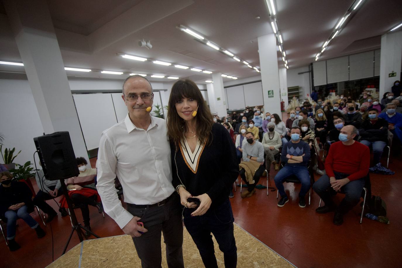 Fotos: Encuentro con Maribel Verdú en la Biblioteca Regional