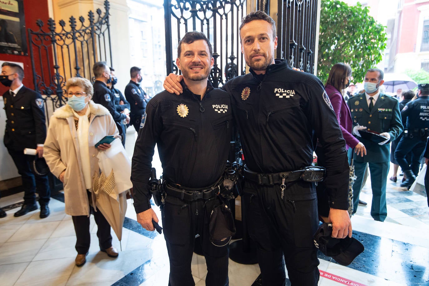 Fotos: Acto institucional del Día de San Patricio en el Teatro Romea de Murcia