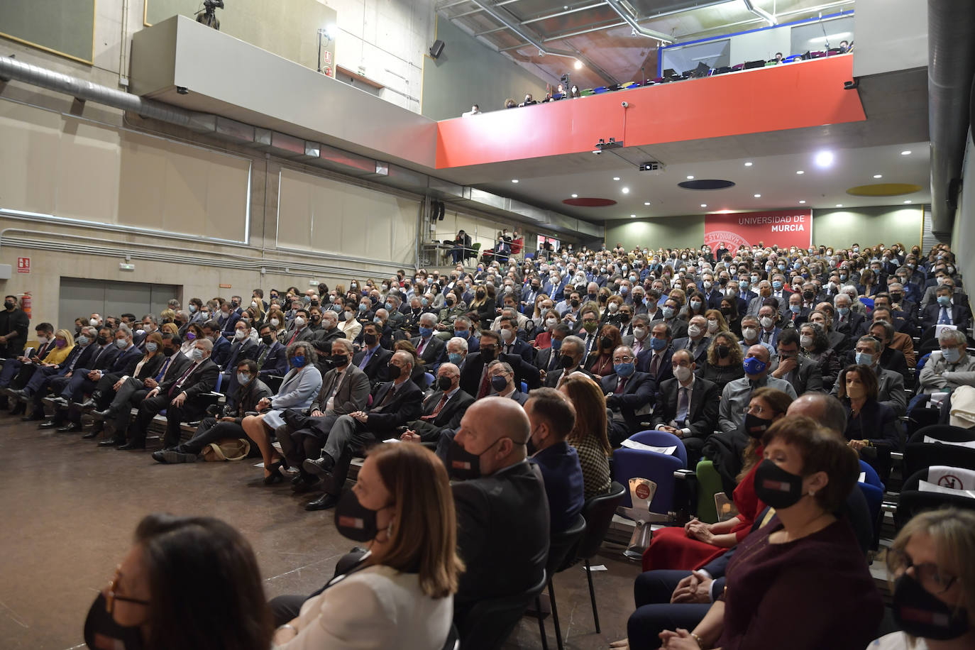 Fotos: La toma de posesión de Luján como rector de la UMU, en imágenes