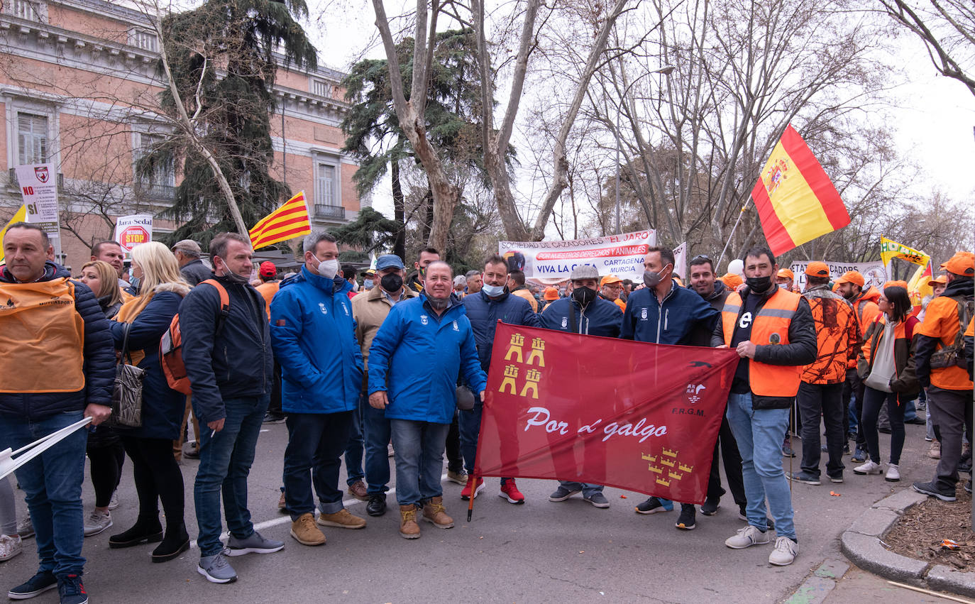Fotos: Agricultores, ganaderos y cazadores murcianos participan en la manifestación de Madrid