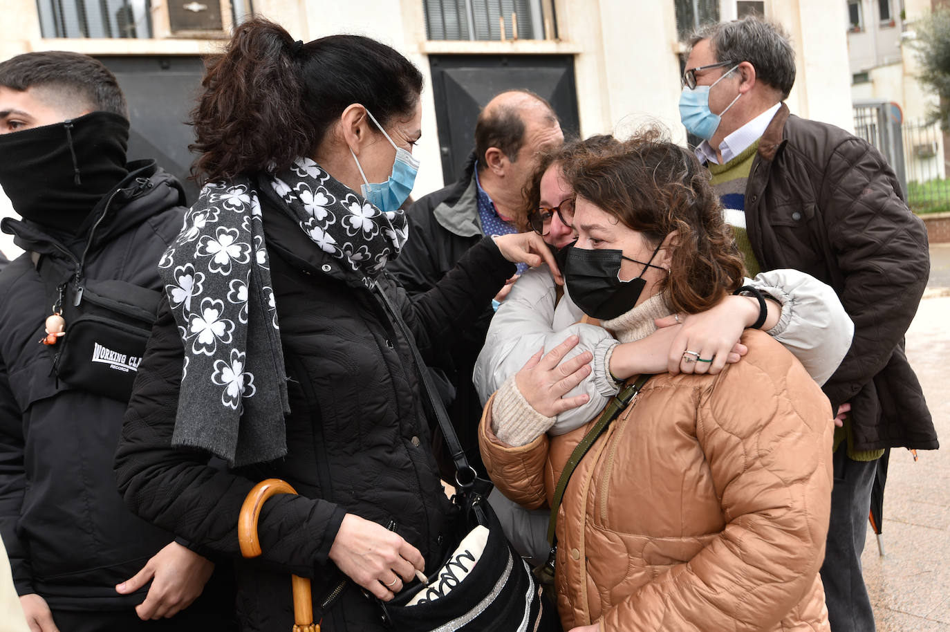 Fotos: Arranca el juicio contra los jóvenes acusados de causar daños en las vías del tren a su paso por Murcia