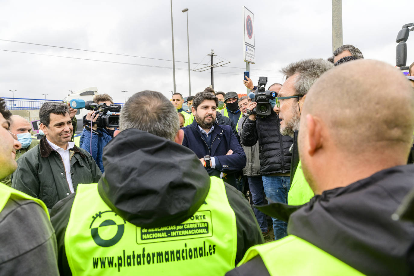 Fotos: Miras respalda a los transportistas y pide bajar el precio del combustible