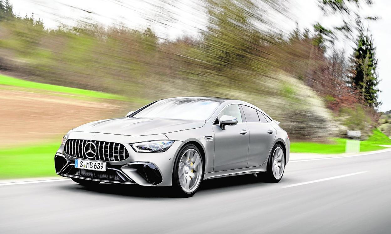 Una de las novedades son las tomas de aire en los extremos del frontal, ahora más anchas. 