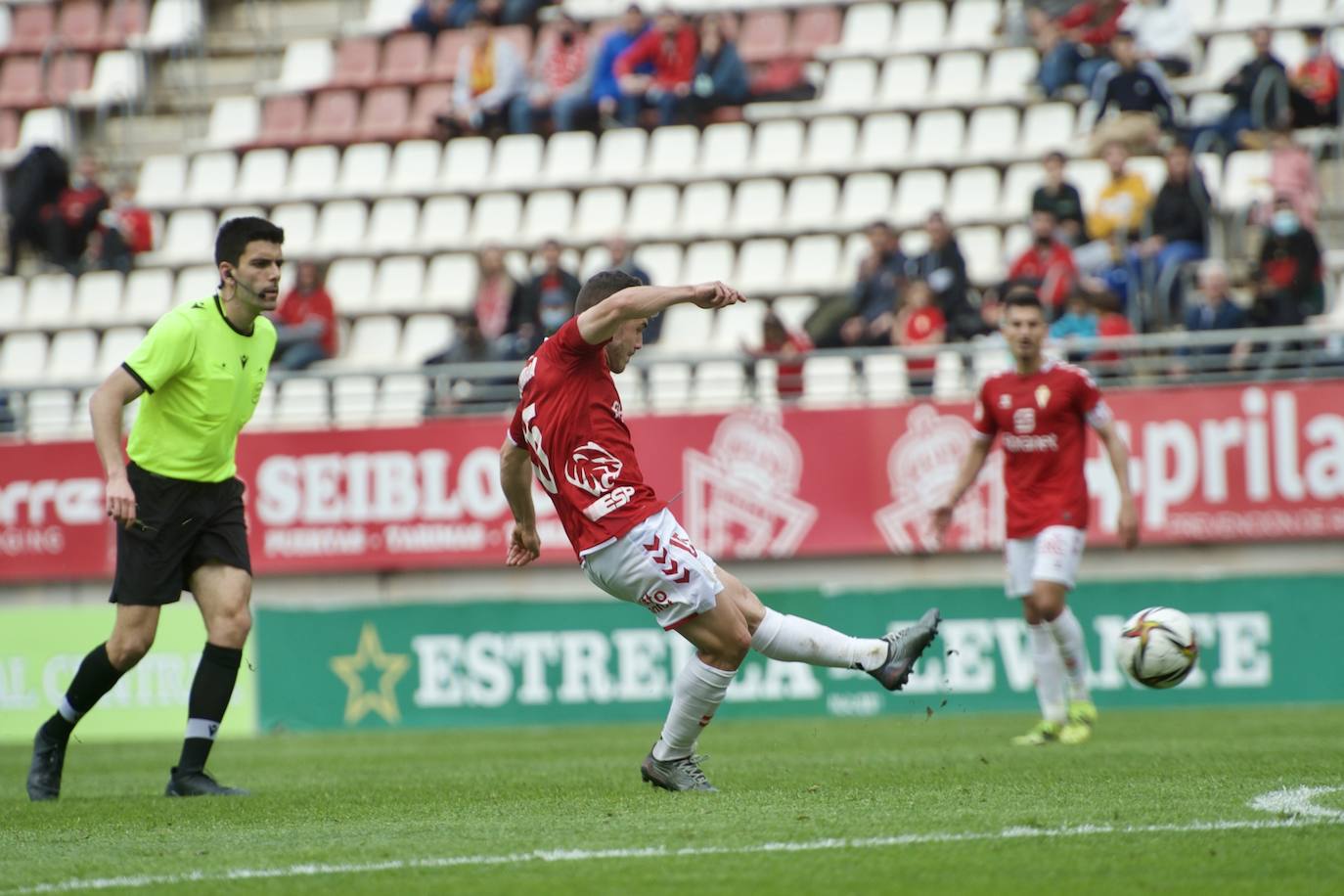 Fotos: La derrota del Real Murcia ante La Nucía, en imágenes