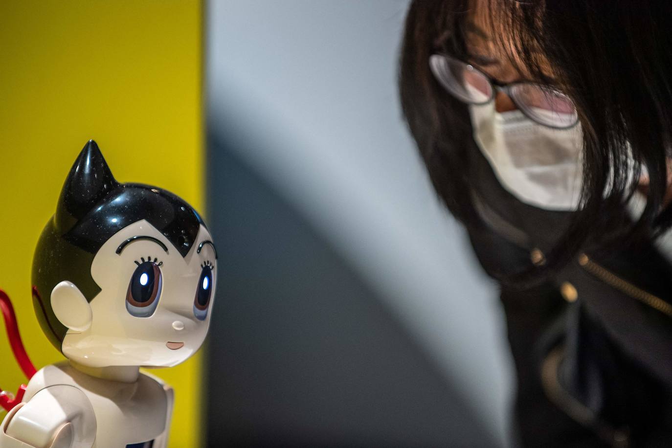 Fotos: Robots y humanos