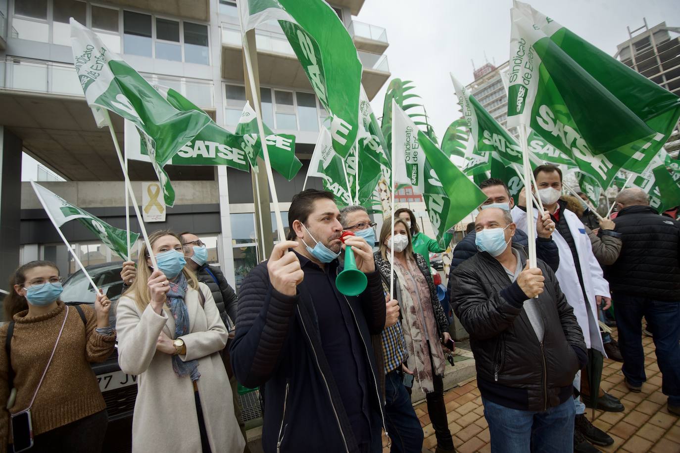 Fotos: Concentración de Satse contra los recortes en los refuerzos Covid