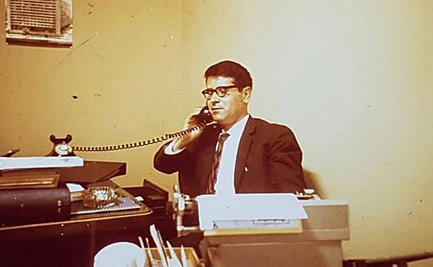 Miguel Espinosa, trabajando en Madrid.