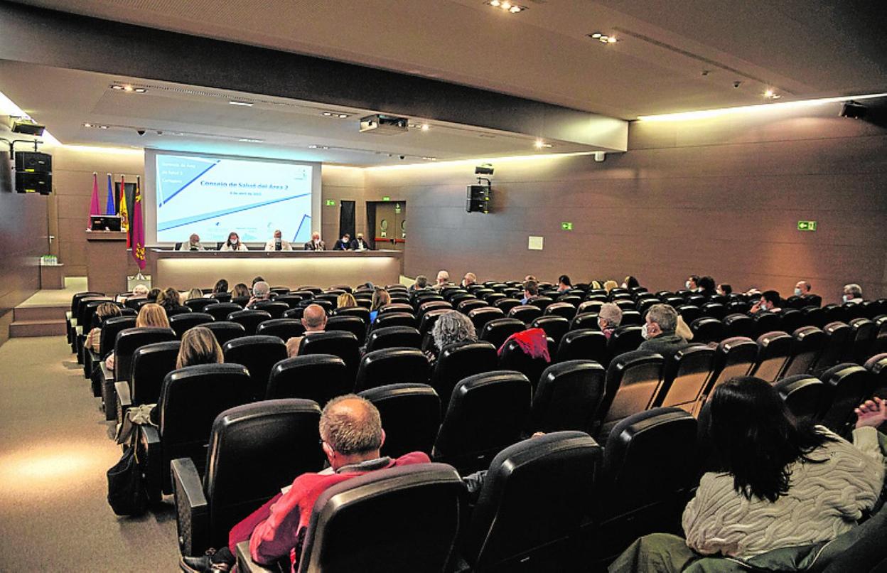 Reunión del Consejo de Salud, en el Hospital Santa Lucía. 