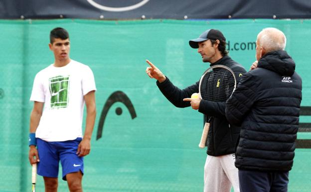 Esto es lo que cuesta entrenar en la academia donde vive Carlos Alcaraz, la escuela de Juan Carlos Ferrero