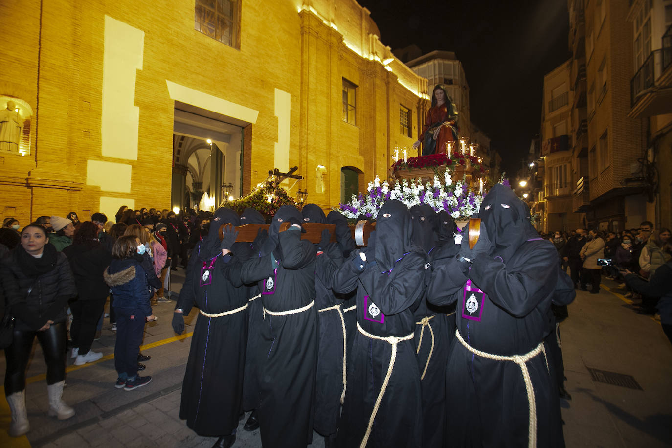 Fotos: Madrugada de emociones en Cartagena con la Cofradía del Socorro
