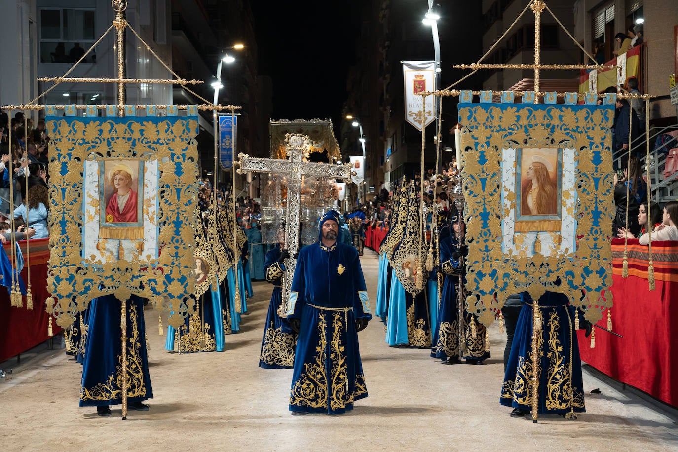 Fotos: El Paso Azul protagoniza la primera procesión en Lorca tras la pandemia