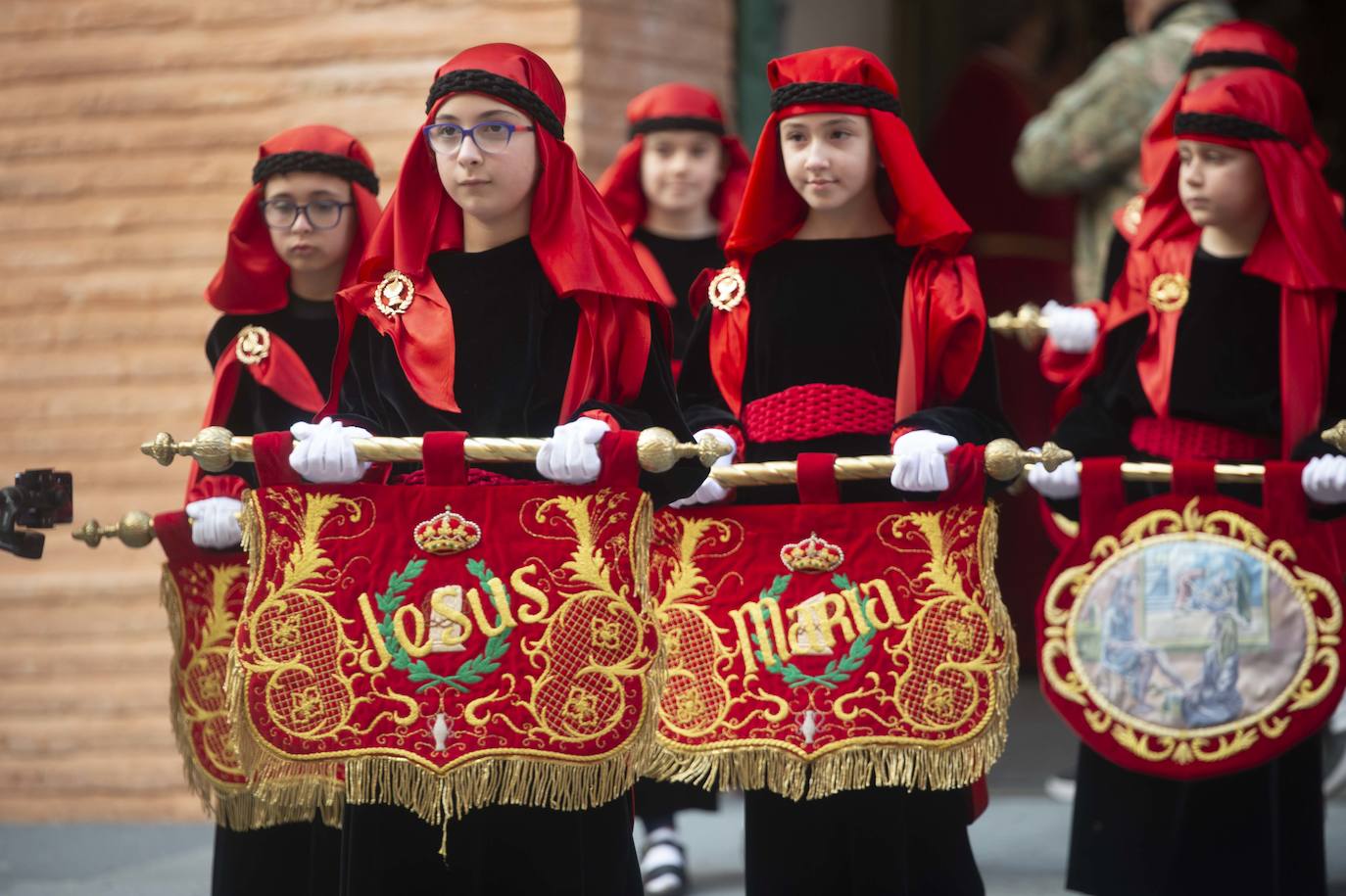 Fotos: Un mar de palmas guía a Jesús a Jerusalén