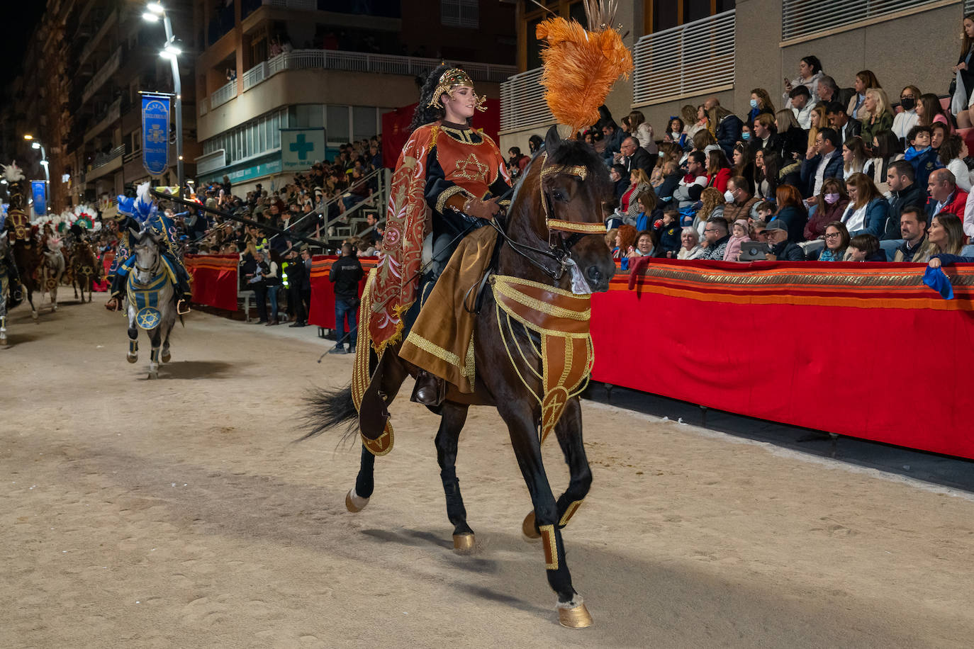 Fotos: El pueblo hebreo llena de júbilo la carrera en la noche del Domingo de Ramos en Lorca