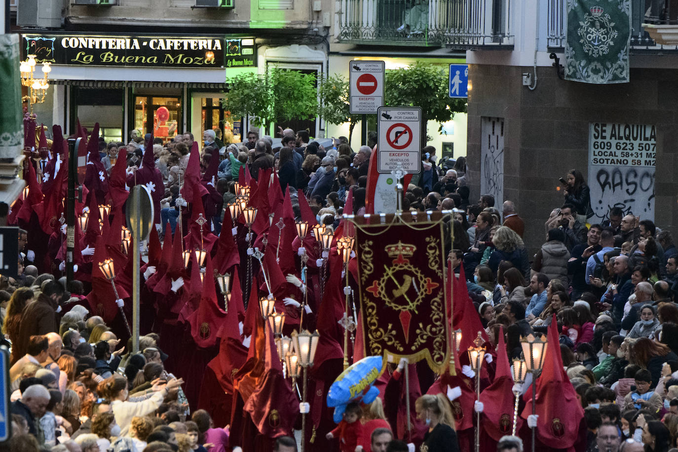 Fotos: El Perdón recorre las calles de Murcia en la procesión del Lunes Santo