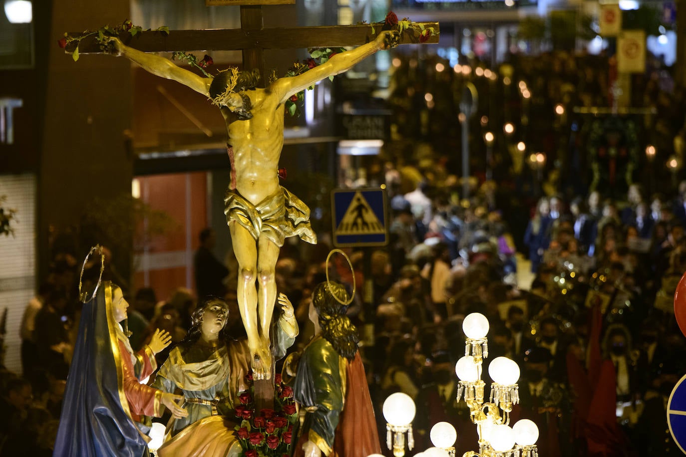 Fotos: El Perdón recorre las calles de Murcia en la procesión del Lunes Santo