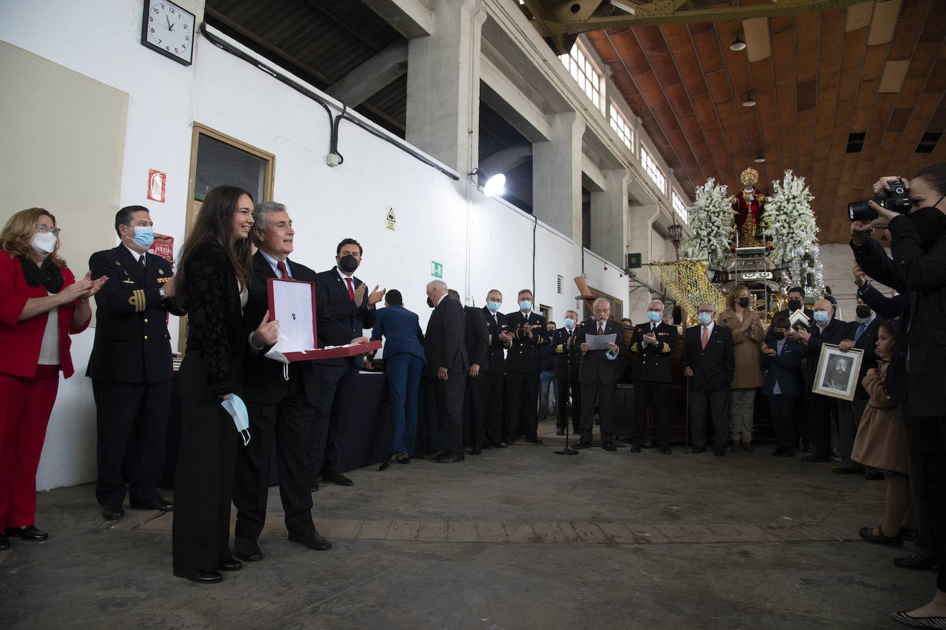 Fotos: Reconocimientos y homenajes de la Agrupación de San Pedro Apóstol de Cartagena