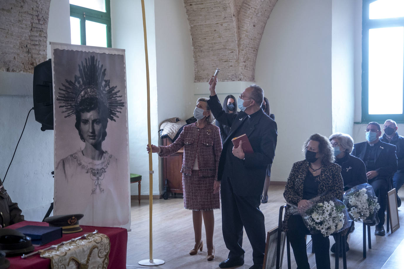 Fotos: Acto de homenaje de los sanjuanistas californios en Cartagena