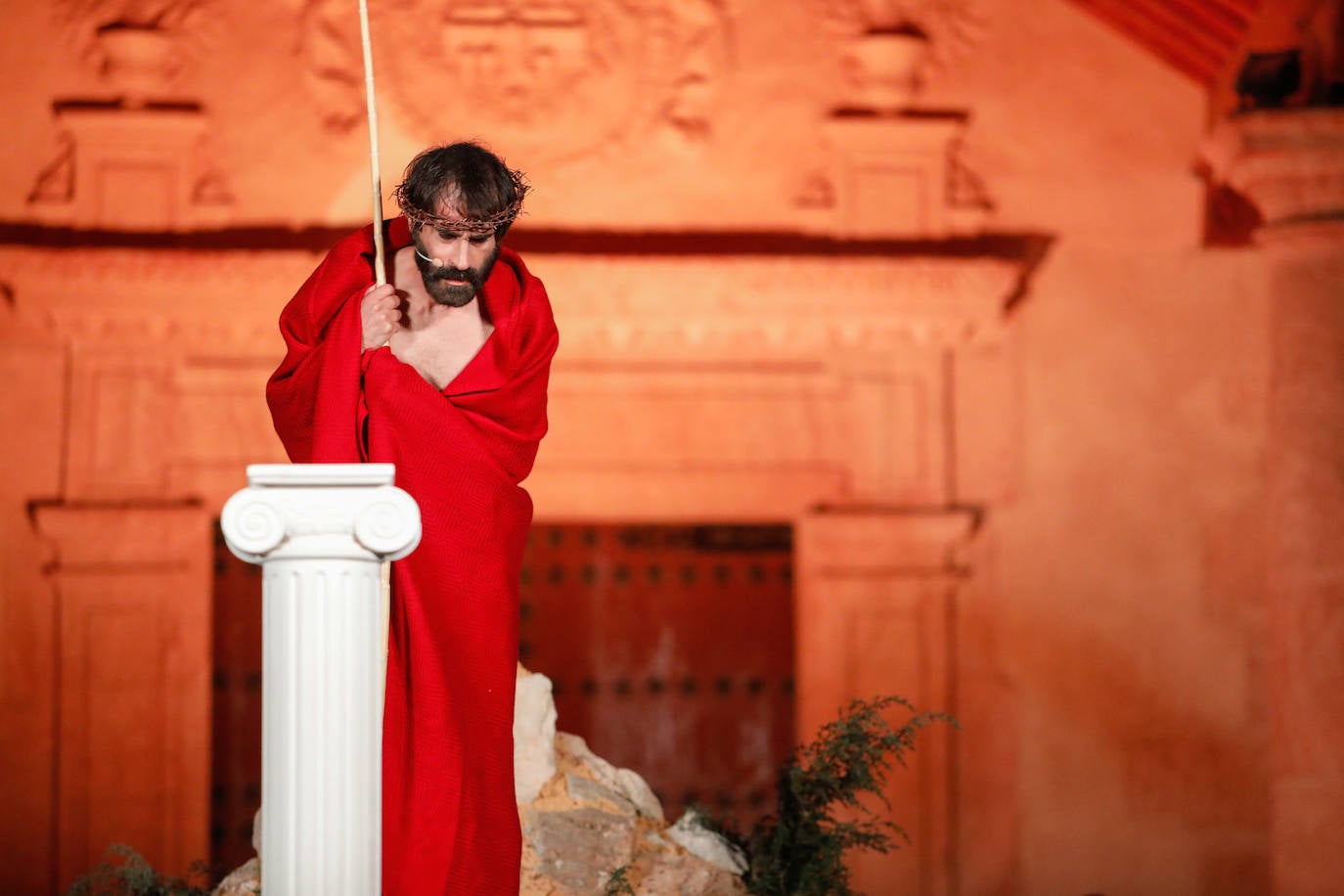 Fotos: Las imágenes del vía crucis del Lunes Santo en Lorca