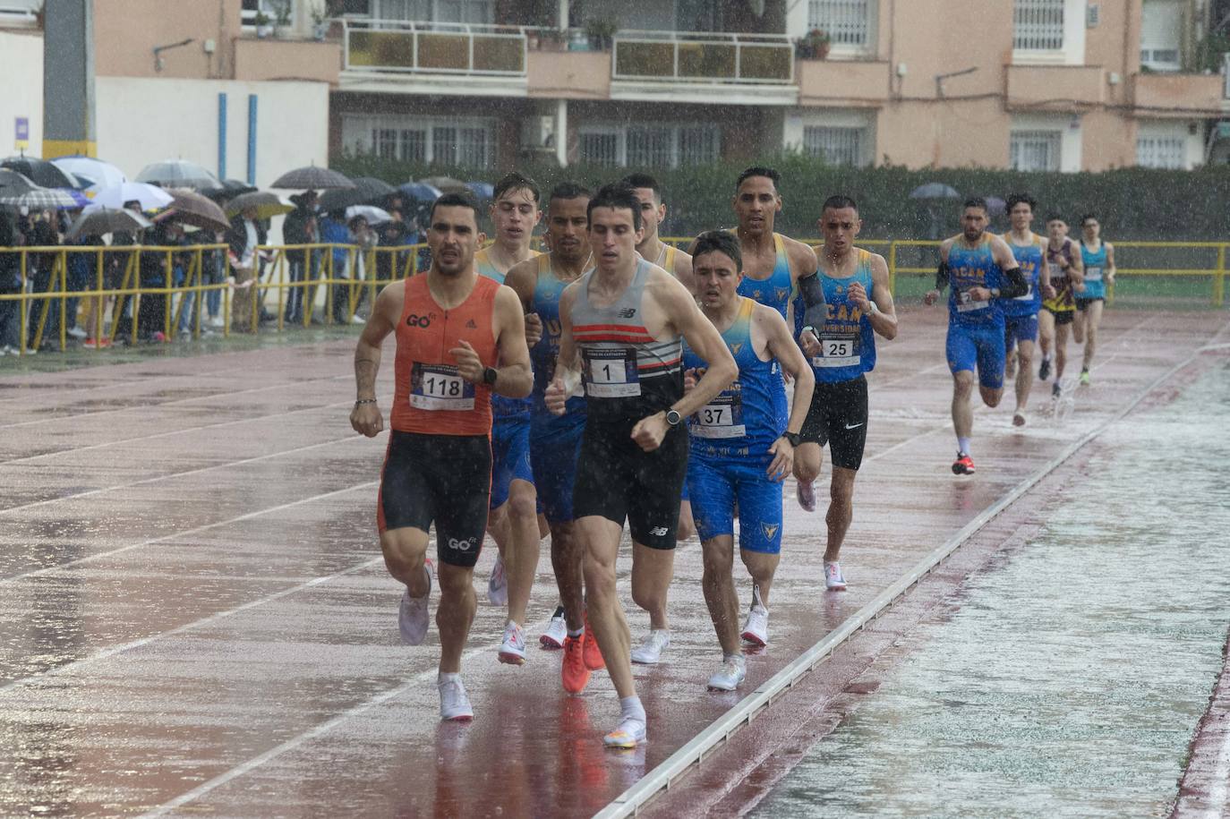 Fotos: Mariano García Gana el trofeo Ciudad de Cartagena