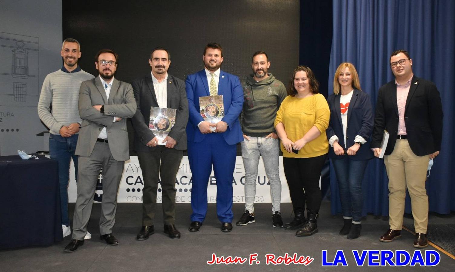 La Casa de Cultura «Emilio Sáez» de Caravaca de la Cruz acogió anoche la presentación de la Revista de Fiestas 2022, que ha sido diseñada por Láser-Fotógrafos. 