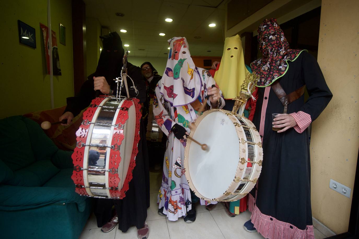 Fotos: Los tambores vuelven a las calles de Moratalla en el Jueves Santo