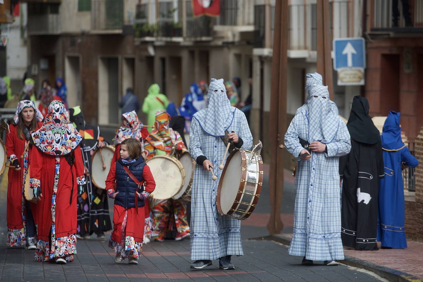 Fotos: Los tambores vuelven a las calles de Moratalla en el Jueves Santo