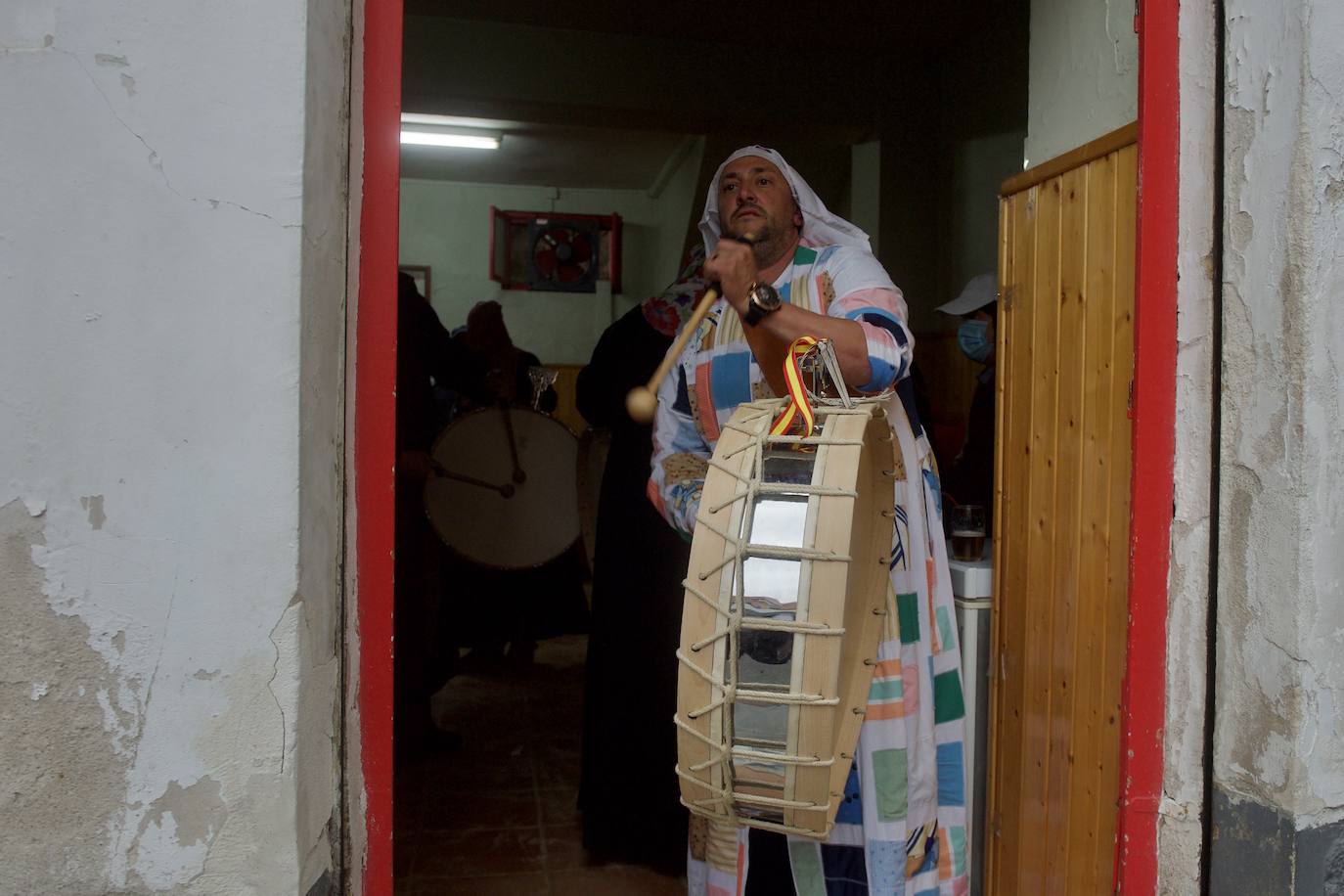 Fotos: Los tambores vuelven a las calles de Moratalla en el Jueves Santo