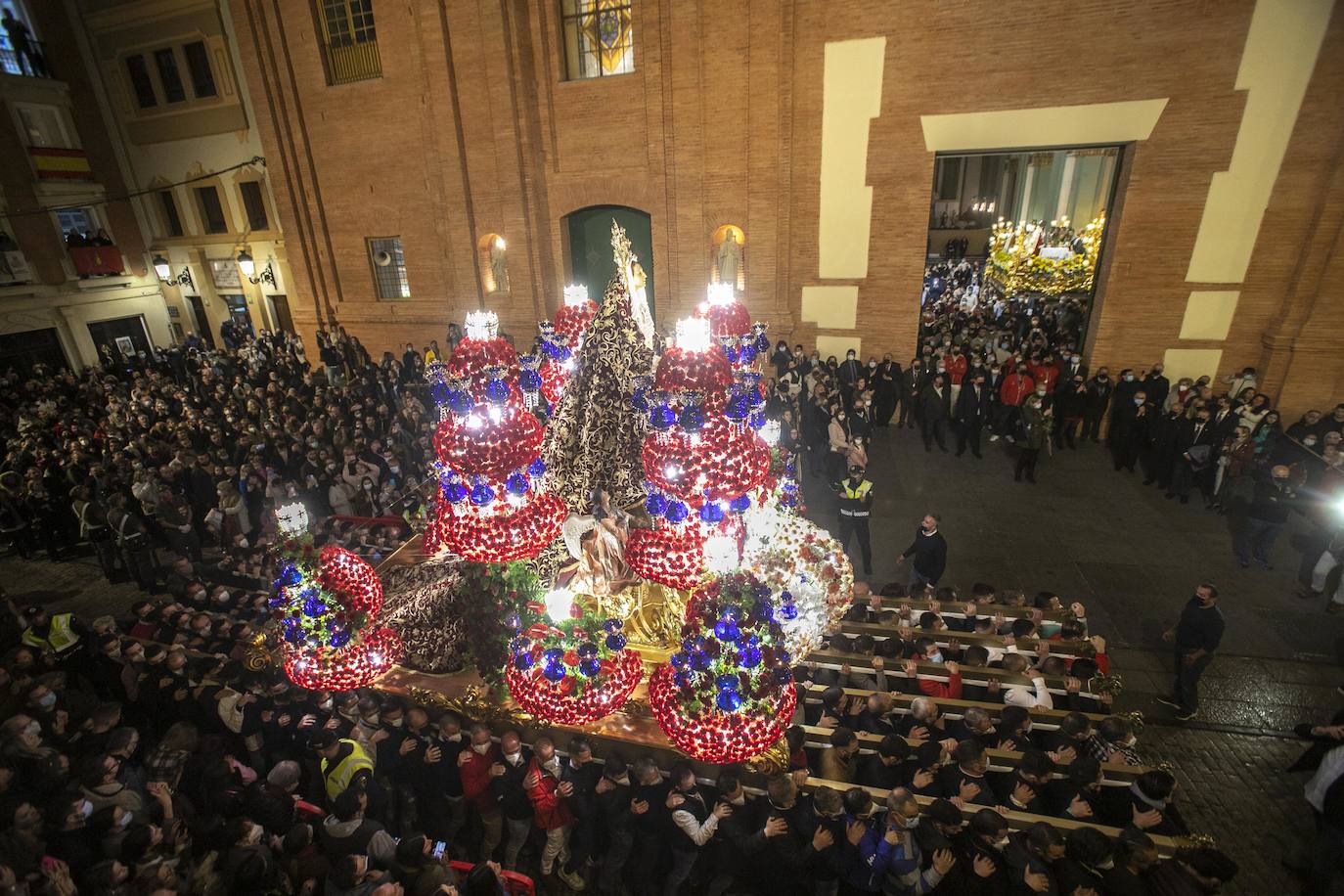 Fotos: Salve al Primer Dolor, único consuelo para los californios