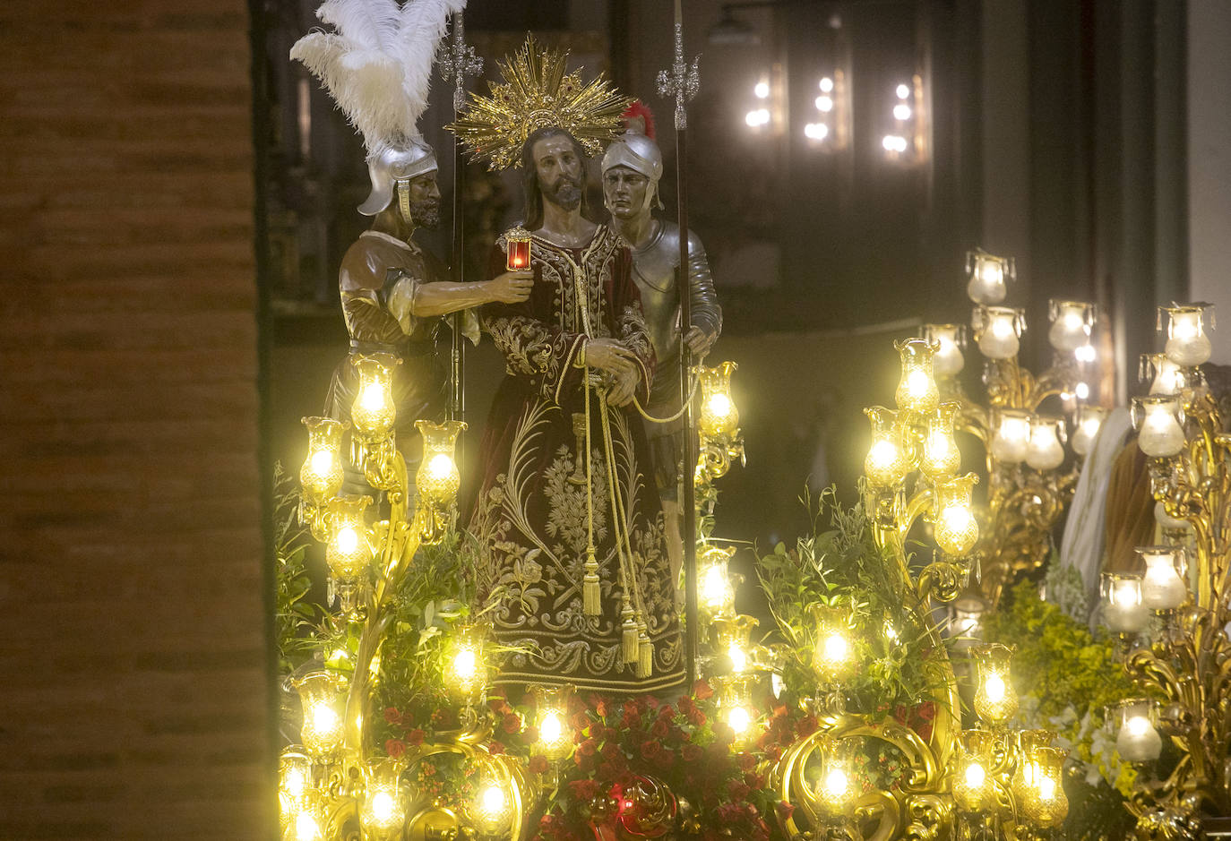 Fotos: Salve al Primer Dolor, único consuelo para los californios